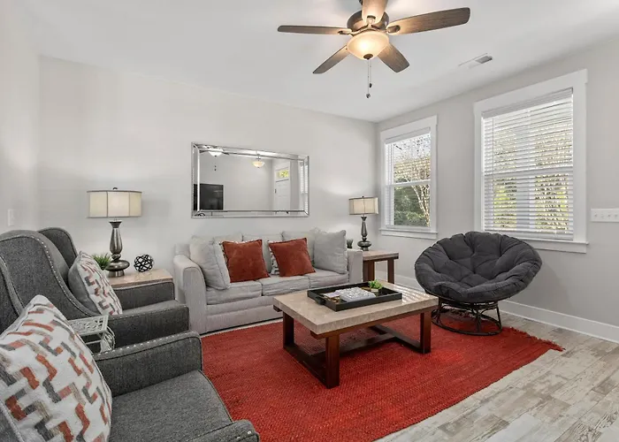 Creekside Bungalow-Park Circle-15M Dtwn Chs